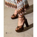 Exe' colibri' brown